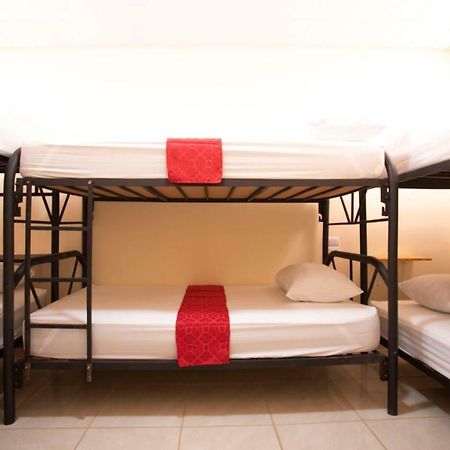 Flor De Katty Hostel Airport Río Segundo Εξωτερικό φωτογραφία
